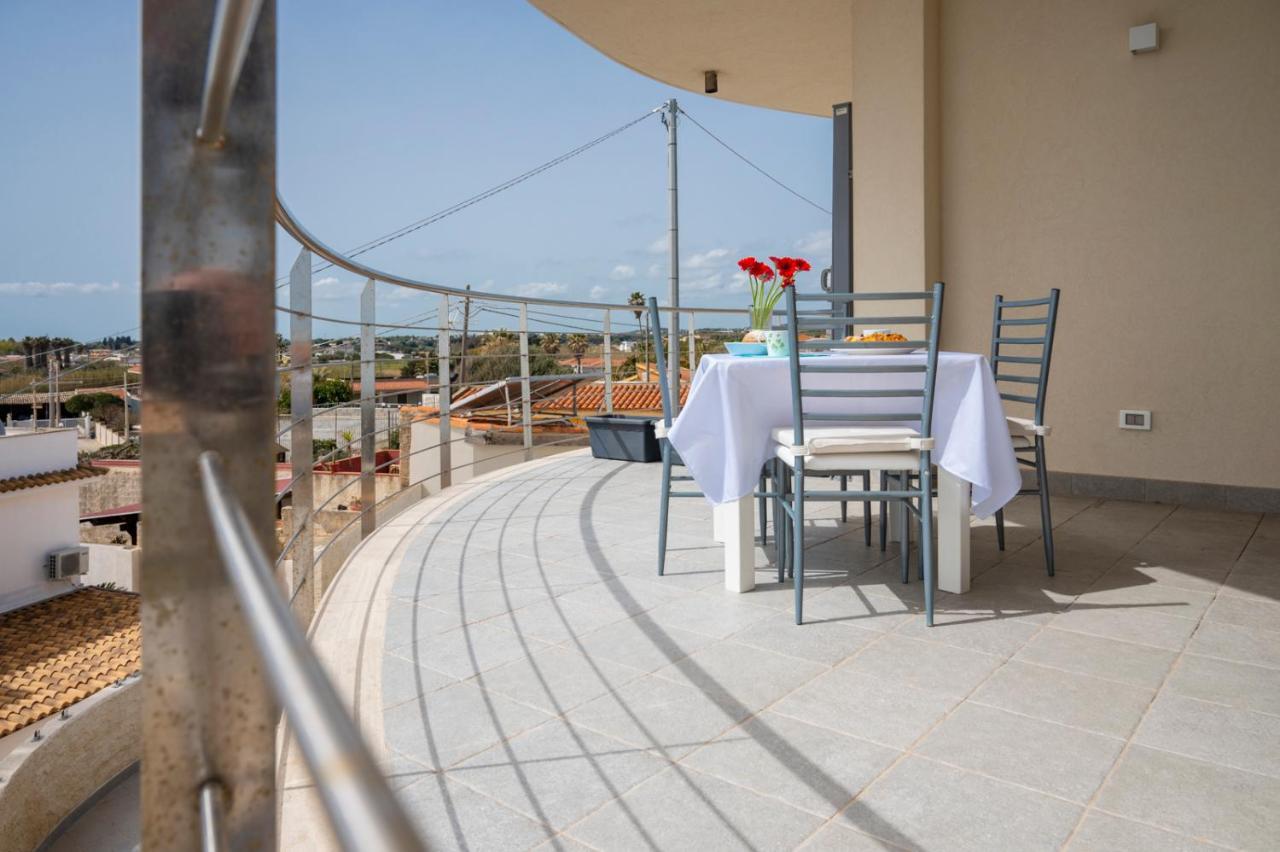 Cicirata Sea Beach - Sicilia Vacanza 아볼라 외부 사진